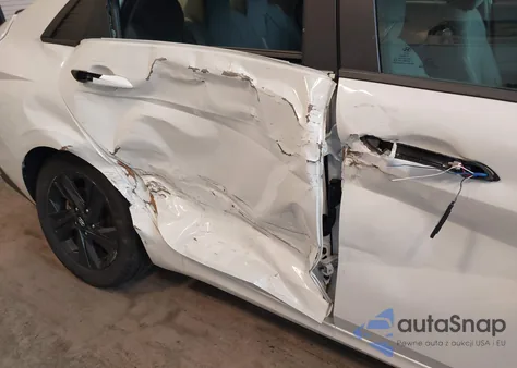 2022 Hyundai Elantra Sel from USA, damaged, VIN 5NPLM4AG6NH063862